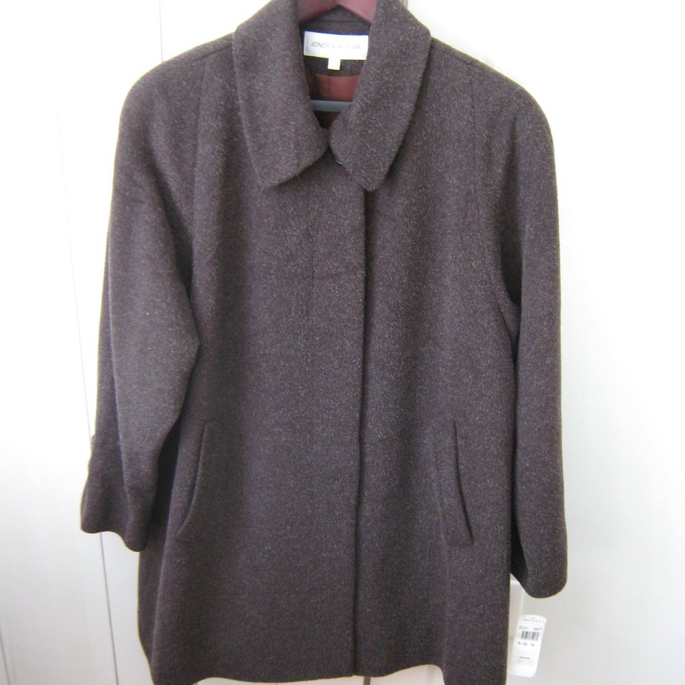 New JONES NEW YORK Dark Greige - Taupe -Brown Mohair Blend Coat